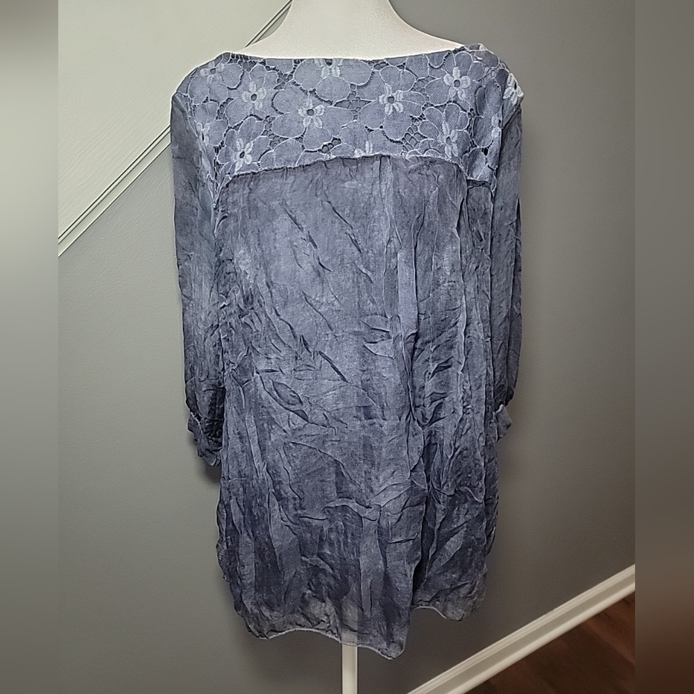 Amanti Made In Italy 100% Silk Blouse Whimsical Floral Flowy Large 3/4 Sleeve